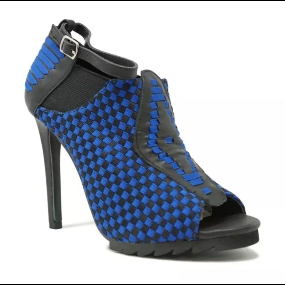 YRU Sensei Blue Black Woven High Heels sz 8
